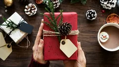 Hvad skal man give i julegave? Her er 10 originale gaver, der virkelig vil blive brugt.